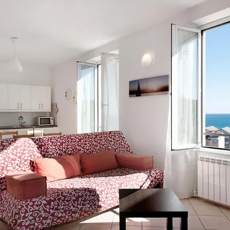 Trilocale In Vista Mare 3 דירה ואראצה
