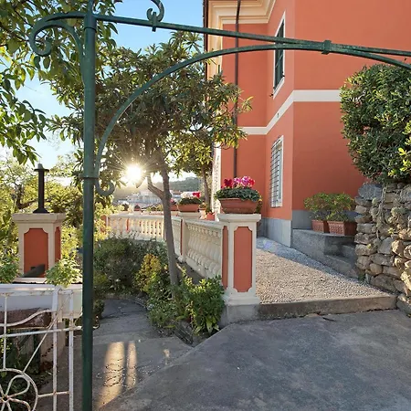 Trilocale In Vista Mare 3 Appartamento Varazze